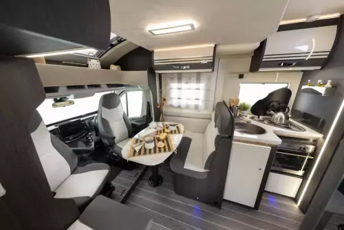 Roller Team Zefiro 685 Automatic